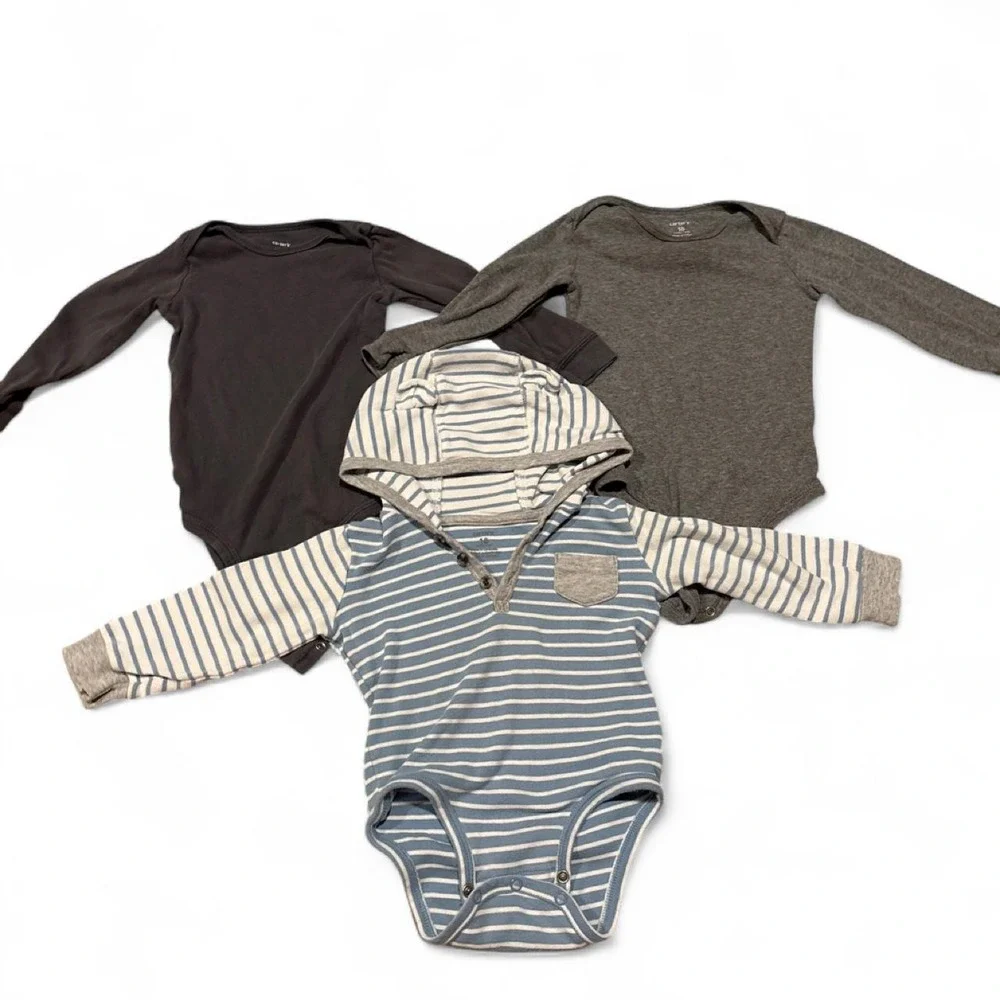 Baby boy bundle 18 MONTHS button / clip ons